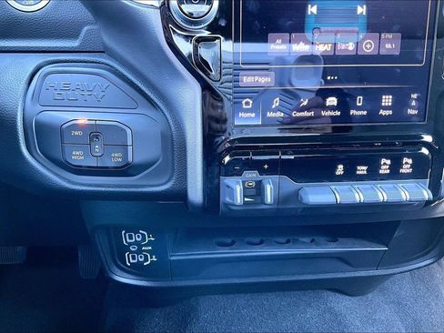 Certified 2026 RAM 2500 Big Horn AWD/4WD image 12