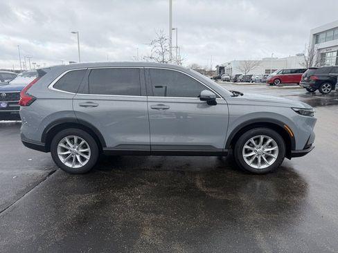 Used 2024 Honda CR-V EX image 6