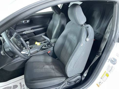 Used 2018 Ford Mustang GT image 18
