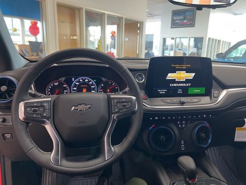 New 2025 Chevrolet Blazer RS w/ Driver Confidence II Package image 23
