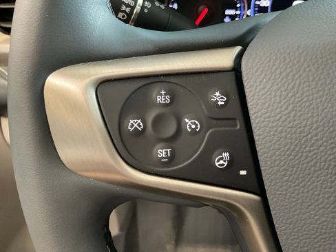 Used 2023 GMC Acadia Denali w/ Denali Technology Package AWD/4WD image 13
