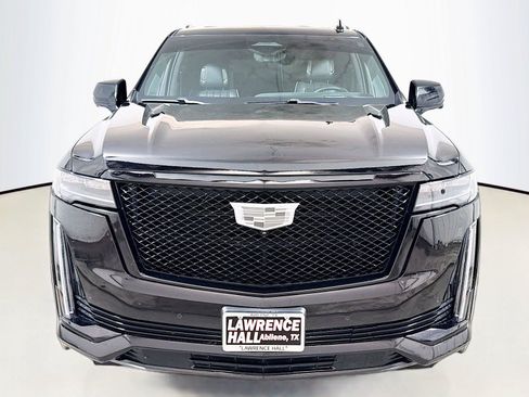 Used 2022 Cadillac Escalade Sport Platinum w/ LPO, ONYX Package RWD image 2
