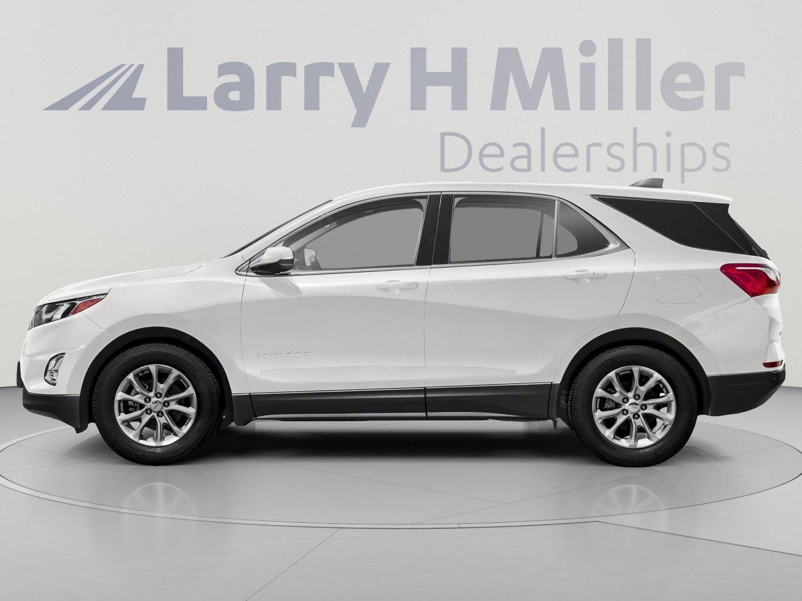 Used 2018 Chevrolet Equinox LT FWD image 3