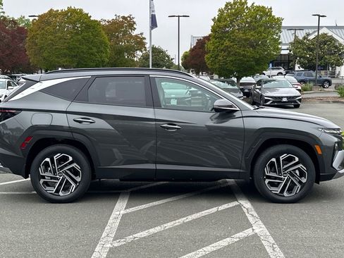 New 2026 Hyundai Tucson Limited AWD/4WD image 3