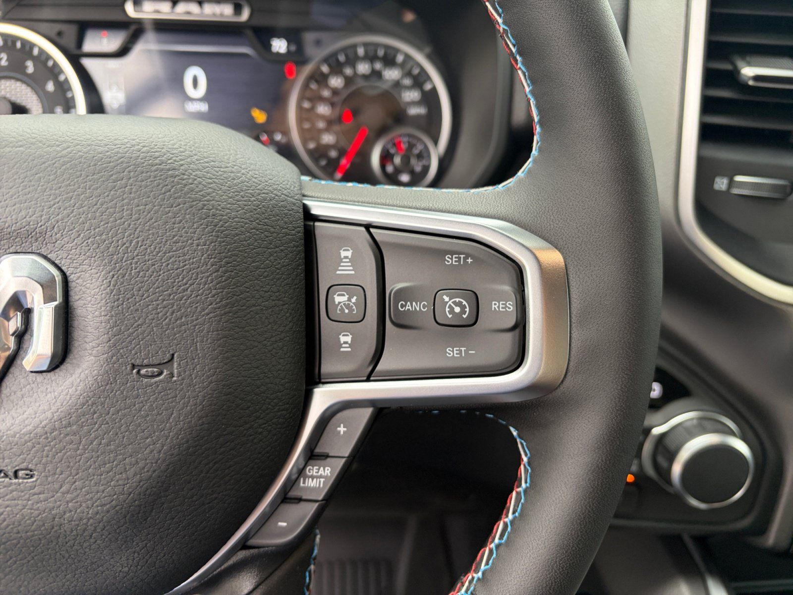 New 2026 RAM 1500 Big Horn AWD/4WD image 12