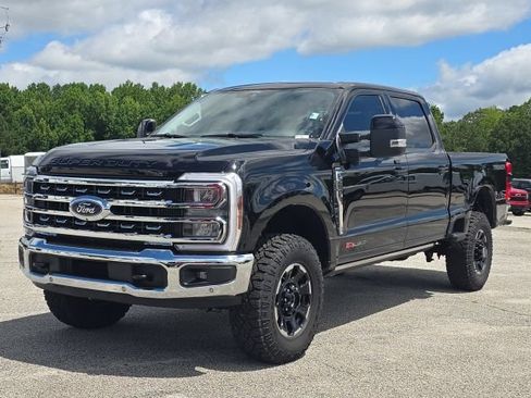 Used 2025 Ford F250 Lariat w/ Lariat Ultimate Package AWD/4WD image 1