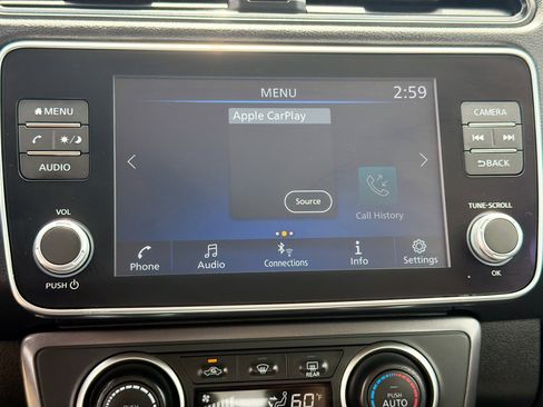 Used 2025 Nissan Leaf S FWD image 21