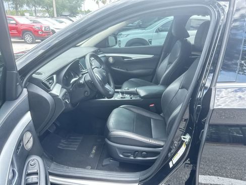 Used 2021 INFINITI QX50 Sensory FWD image 2