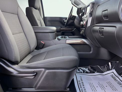 Used 2022 GMC Sierra 1500 Elevation w/ Driver Alert Package I image 33