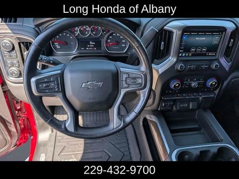Used 2021 Chevrolet Silverado 1500 RST AWD/4WD image 17