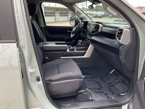 Used 2024 Toyota Tundra SR5 AWD/4WD image 40