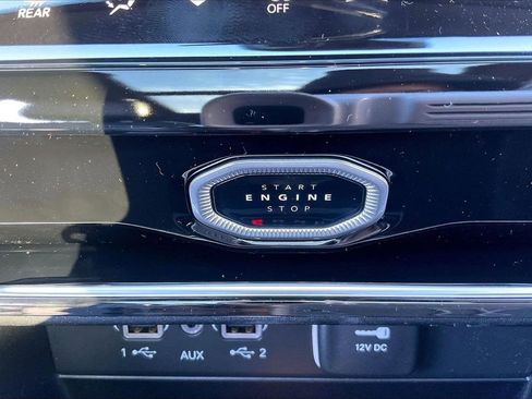 New 2026 Jeep Grand Cherokee Limited w/ Limited Altitude Package AWD/4WD image 19