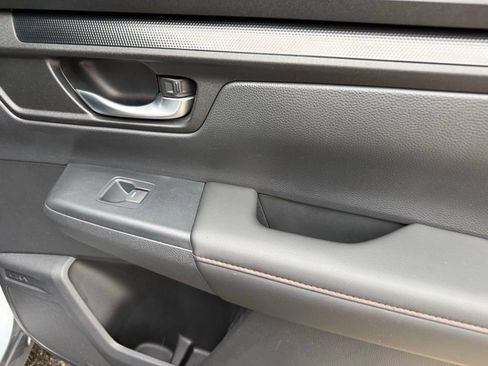 Used 2023 Honda CR-V Sport image 40