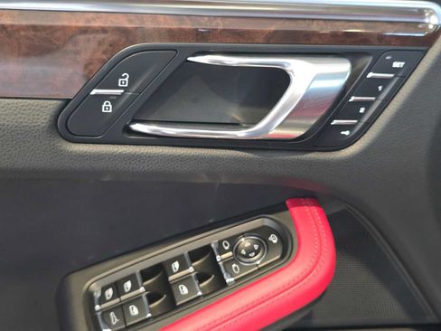 Used 2023 Porsche Macan GTS AWD/4WD image 25