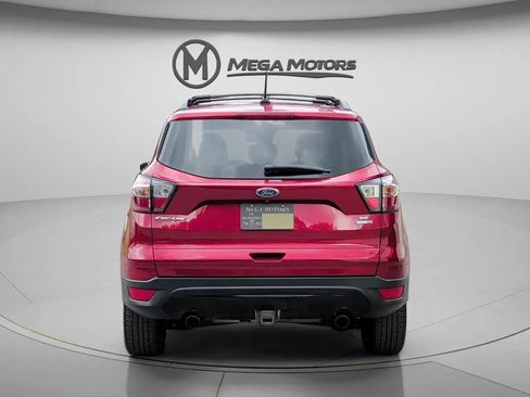 Used 2018 Ford Escape SE w/ SE Sport Appearance Package AWD/4WD image 6