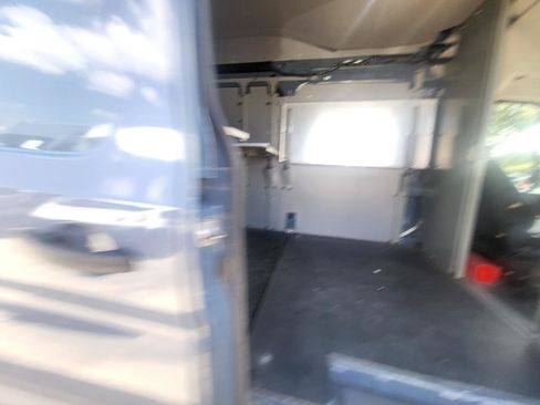 Used 2020 Ford Transit 250 148 High Roof Extended RWD image 18