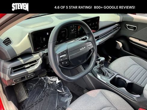 Used 2025 Kia K4 EX FWD image 19