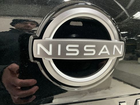 Used 2023 Nissan Rogue SL AWD/4WD image 30