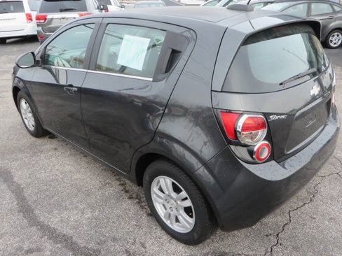 Used 2016 Chevrolet Sonic LT FWD image 27