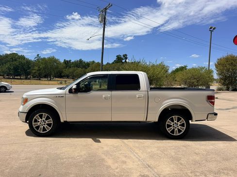 Used 2014 Ford F150 Lariat w/ Equipment Group 501A Mid RWD image 2