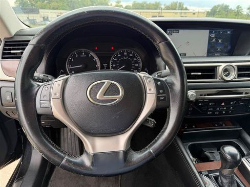 Used 2015 Lexus GS 350 AWD w/ Premium Package image 9