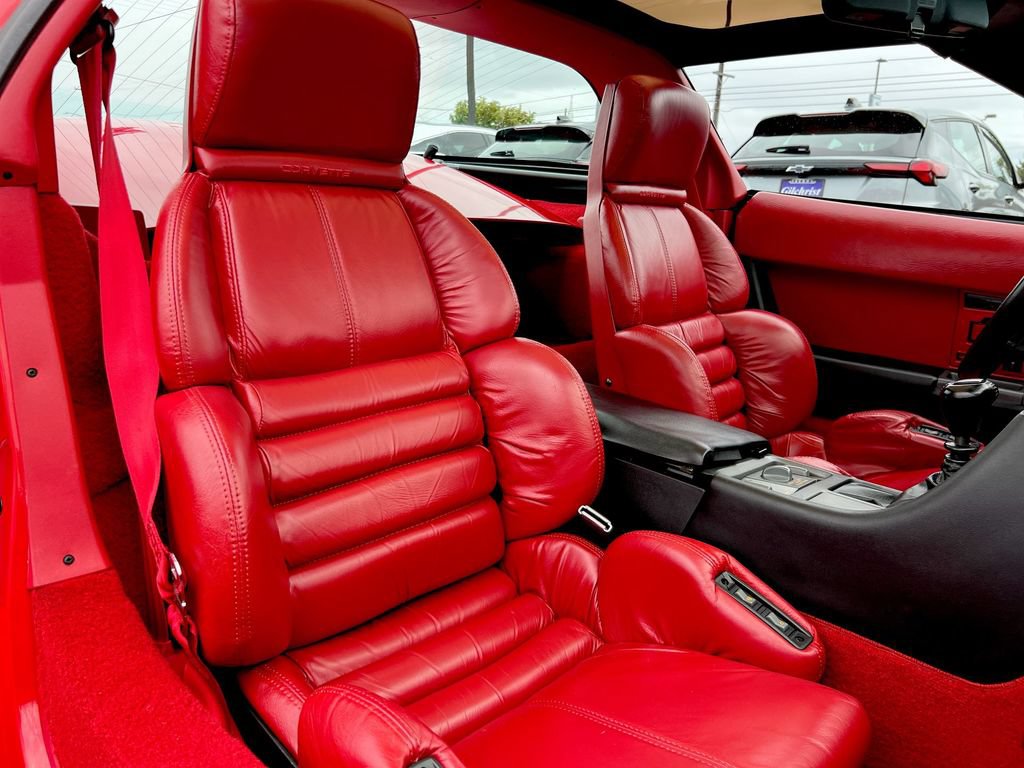 Used 1990 Chevrolet Corvette ZR-1 RWD image 21