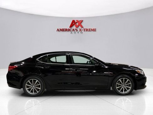 Used 2019 Acura TLX image 6