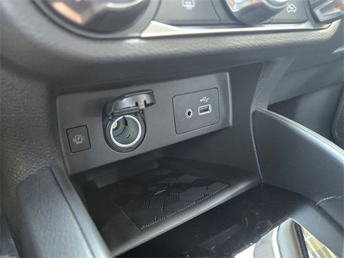 New 2025 Nissan Versa SV w/ Trunk Package image 23