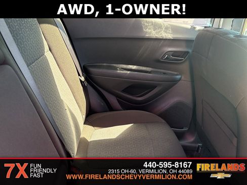 Certified 2022 Chevrolet Trax LS w/ Tint and Cruise Package image 30