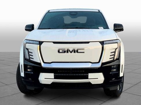 New 2025 GMC Sierra EV Denali image 3
