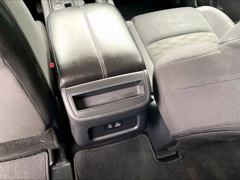 Certified 2024 Nissan Pathfinder S FWD image 31