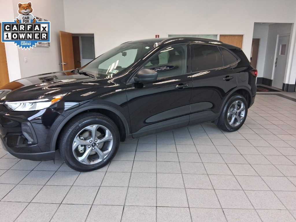 Used 2025 Ford Escape ST-Line AWD/4WD image 5