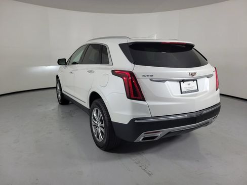 Used 2022 Cadillac XT5 Premium Luxury FWD image 3