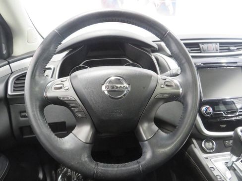Used 2019 Nissan Murano SV w/ Premium Package FWD image 15