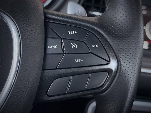 Used 2022 Dodge Challenger R/T image 13