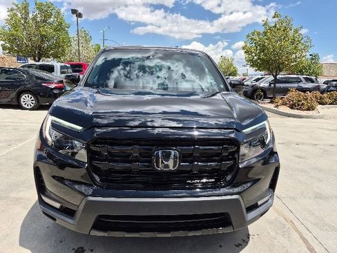 Certified 2024 Honda Ridgeline Black Edition image 3