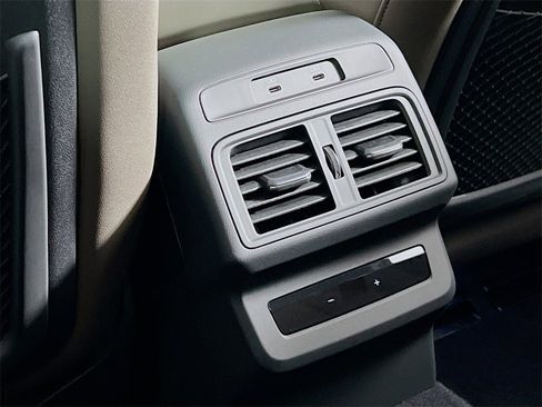New 2025 Audi Q5 2.0T Premium Plus image 22