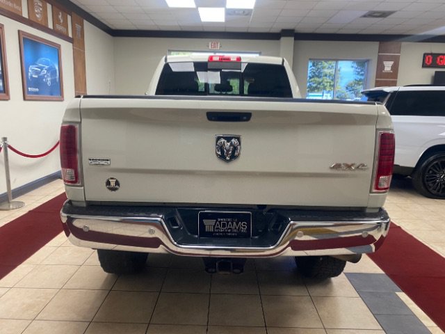 Used 2018 RAM 2500 Laramie w/ Convenience Group AWD/4WD image 3