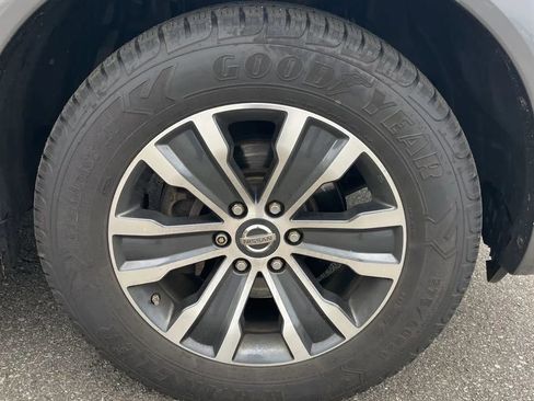 Used 2018 Nissan Armada SL w/ Premium Package AWD/4WD image 20