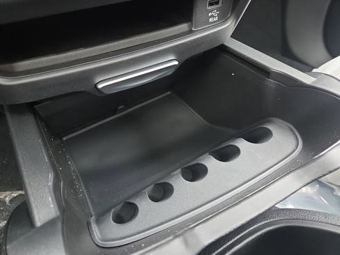 New 2026 Chrysler Pacifica Select image 29