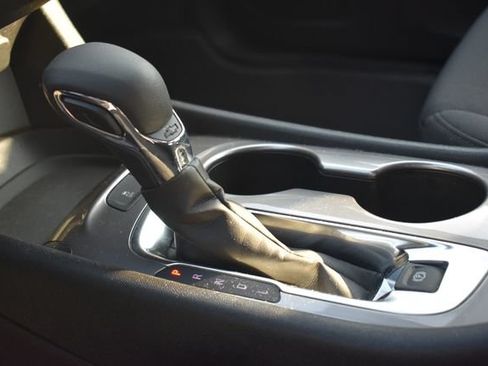 Used 2025 Chevrolet Malibu LS w/ LPO, Floor Liner Package FWD image 20