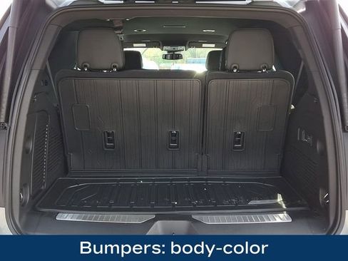 Used 2025 GMC Yukon Denali w/ LPO, Floor Liner Package AWD/4WD image 31