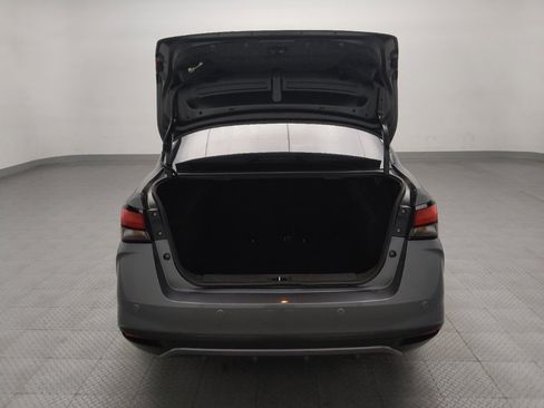 Used 2021 Nissan Versa SV image 29