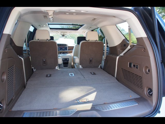 Used 2021 GMC Yukon Denali w/ Denali Ultimate Package AWD/4WD image 20
