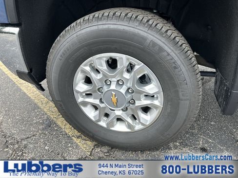 Used 2025 Chevrolet Silverado 2500 LT w/ All Star Edition image 10