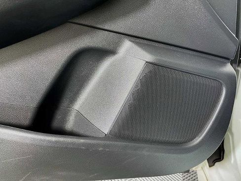 Certified 2022 Nissan Sentra SR w/ Midnight Edition image 16