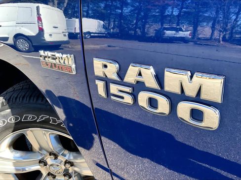 Used 2014 RAM 1500 Sport w/ Convenience Group image 9