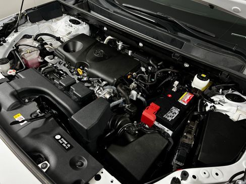 Certified 2024 Toyota RAV4 XLE FWD image 11