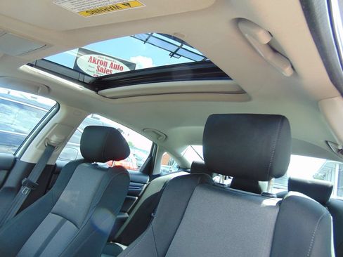Used 2020 Honda Accord EX image 31