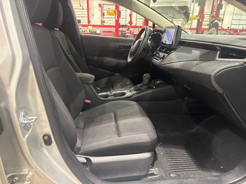 Certified 2023 Toyota Corolla LE FWD image 46